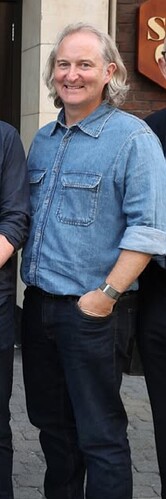 SmartSelect_20250815_223605_Instagram