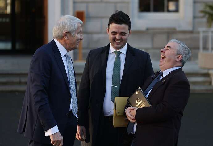 DZJDH2TLTFDE5MND6FZ6UYLAUA