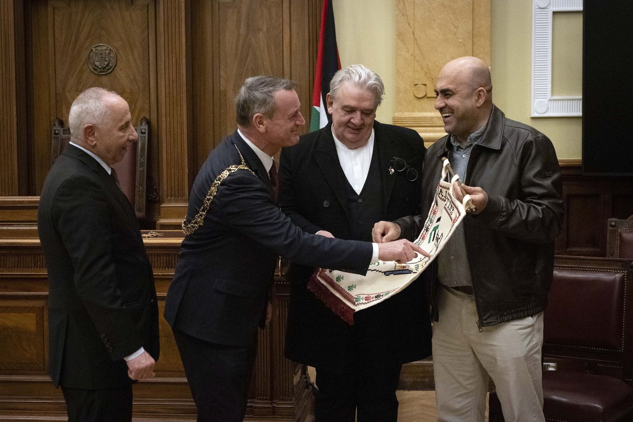 Image Gallery 9|100%x67%